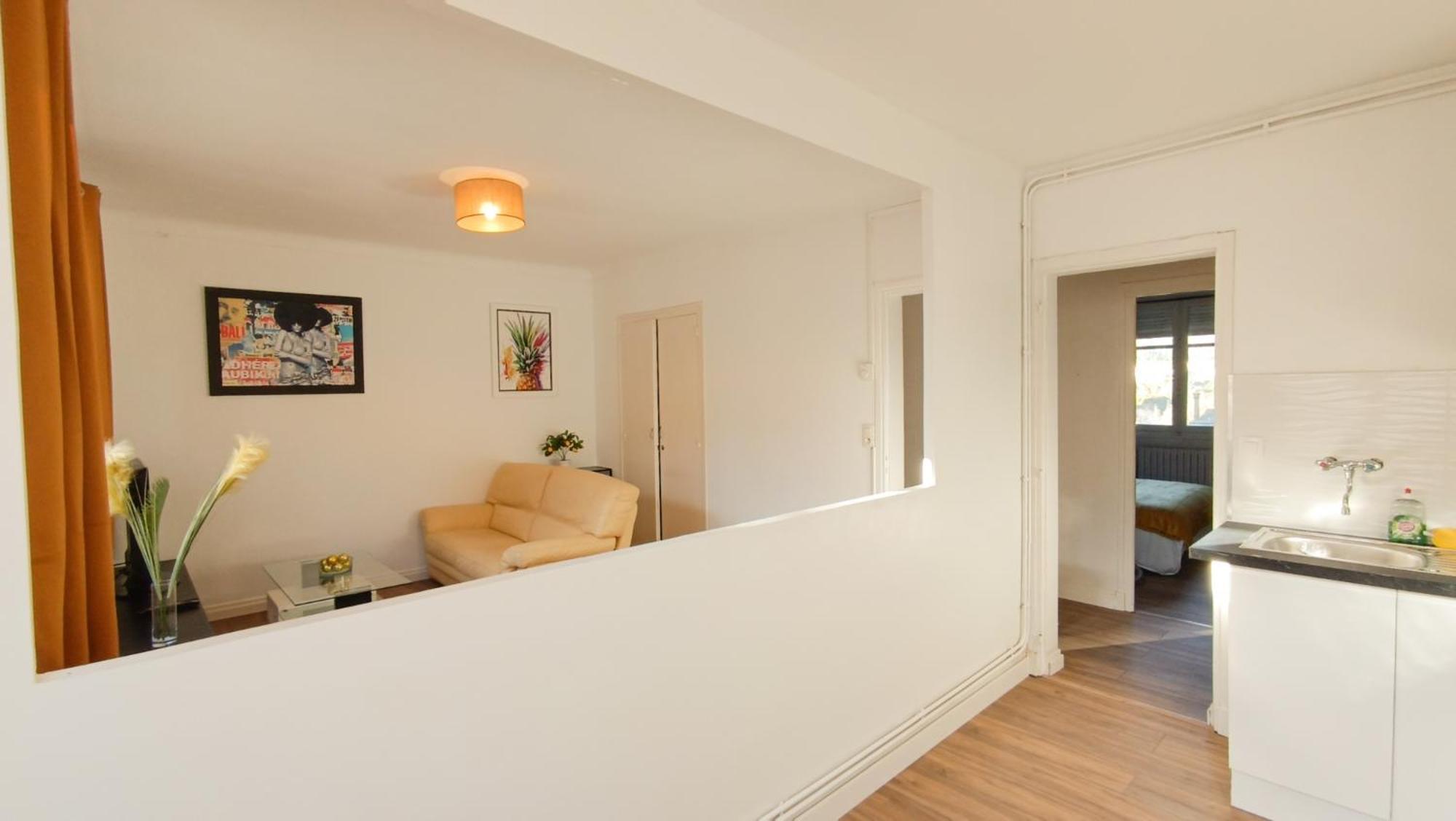 Foucault - Appartements - Au Coeur De Lourdes Exterior foto